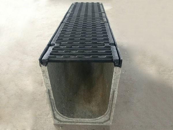 应用拉伸缠绕膜在运输中带来的便利